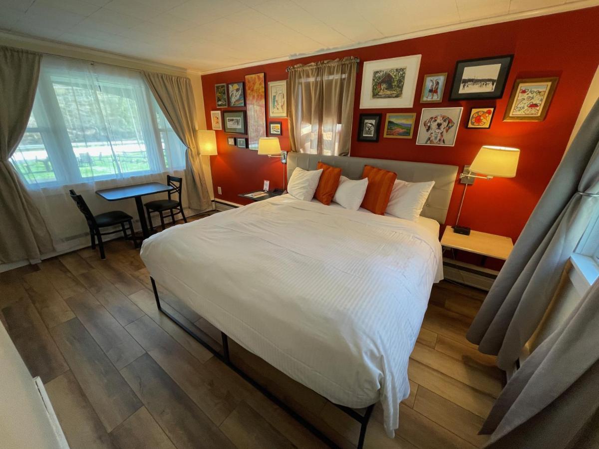 Sleep Woodstock Motel מראה חיצוני תמונה