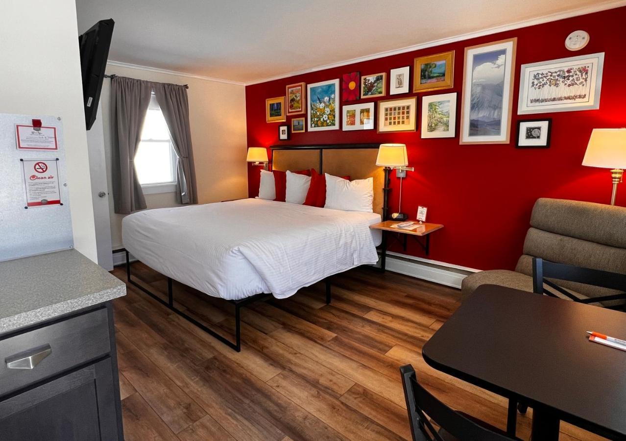 Sleep Woodstock Motel מראה חיצוני תמונה