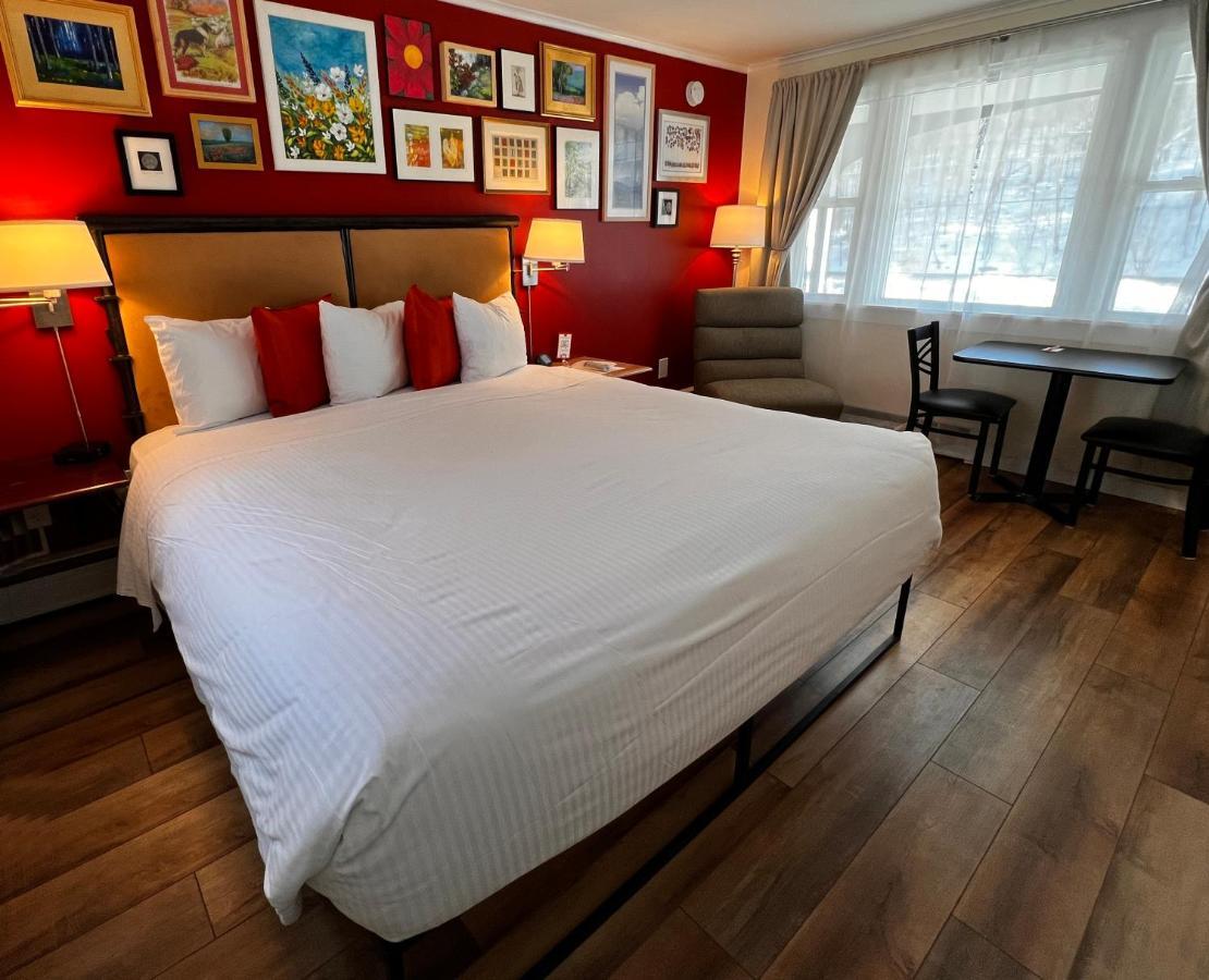 Sleep Woodstock Motel מראה חיצוני תמונה