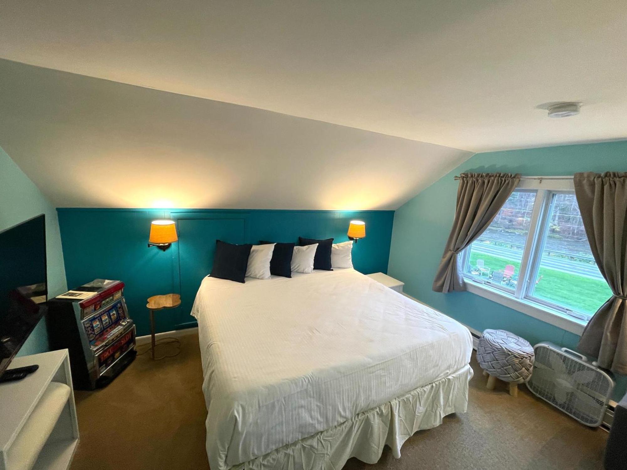 Sleep Woodstock Motel מראה חיצוני תמונה